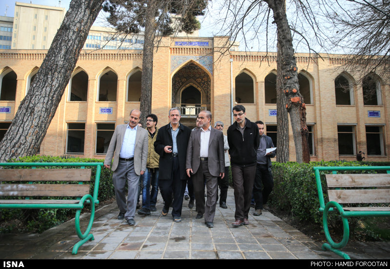 مسجدجامعی در مدرسه دارالفنون